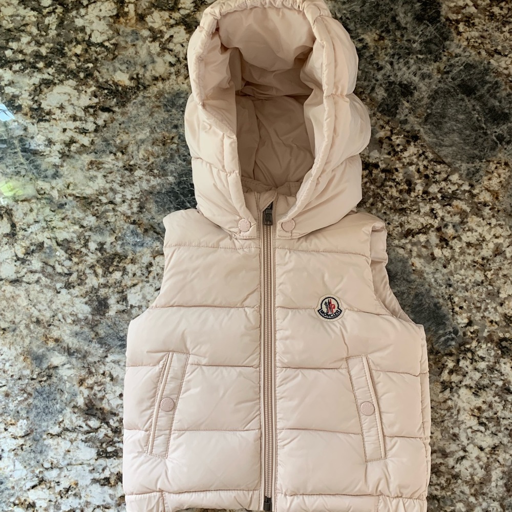 Moncler Baby Girl Vest. Never Worn. Size 9-12M.